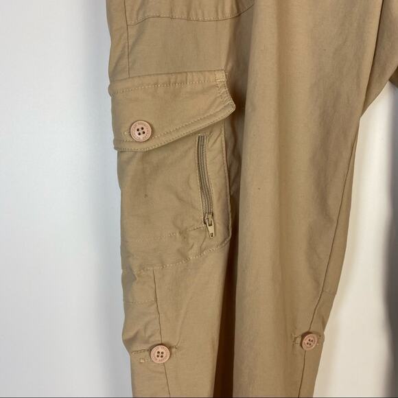 MAGELLAN OUTDOORS CAPRI CARGO NYLON HIKING PANTS TAN SIZE 10 - Picture 5 of 11